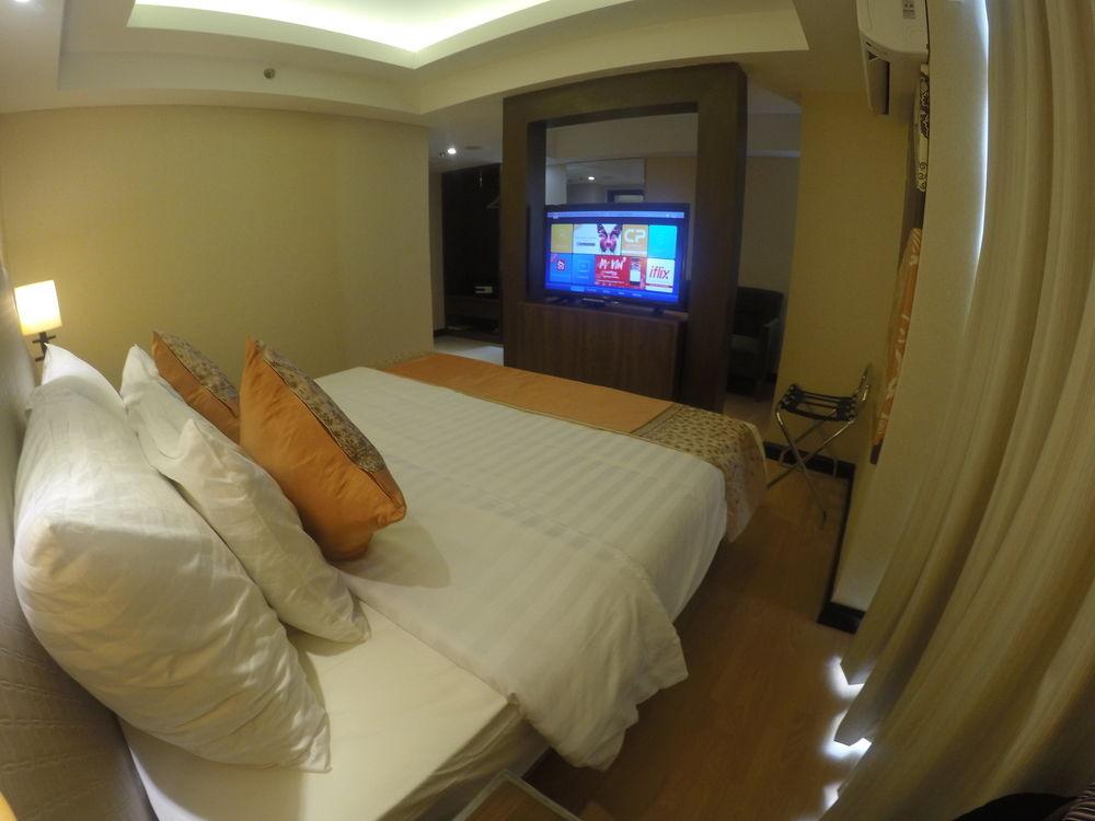 Sahid Raya Hotel & Convention Yogyakarta Maguwo Esterno foto