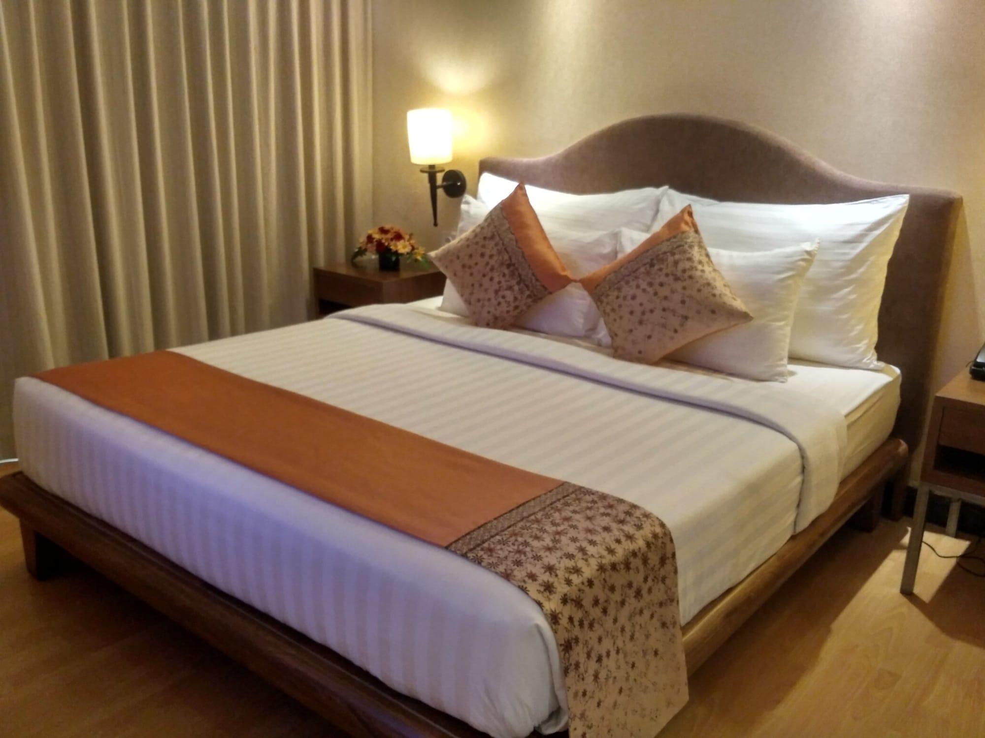 Sahid Raya Hotel & Convention Yogyakarta Maguwo Esterno foto