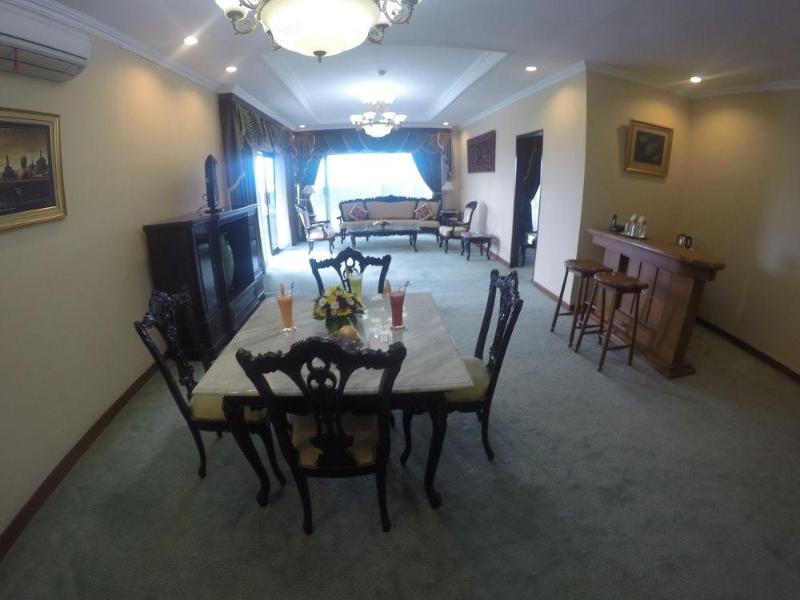Sahid Raya Hotel & Convention Yogyakarta Maguwo Esterno foto
